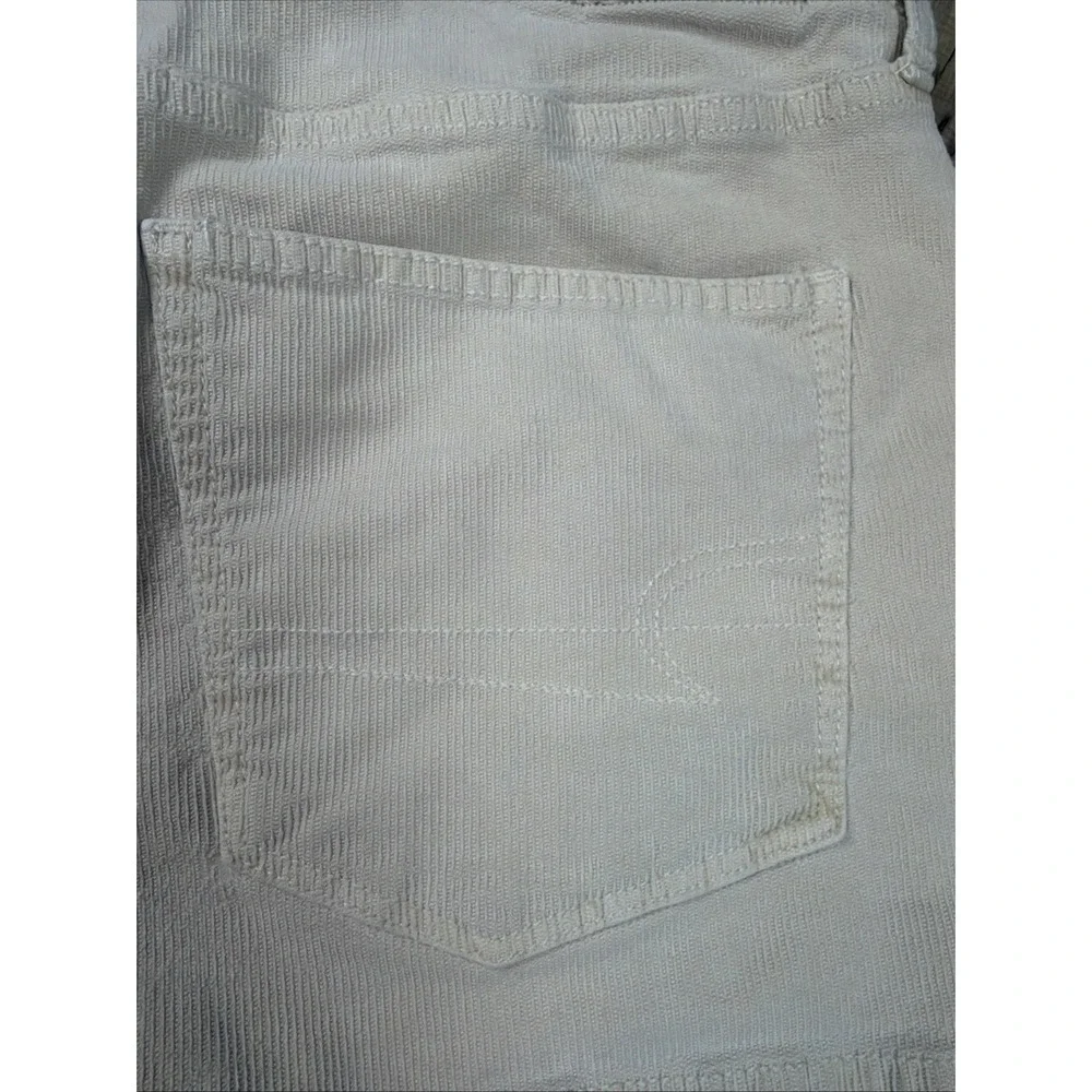 American Eagle Super Stretch Corduroy Shorts‎ Women Size 12 Cream Ivory Mid Rise